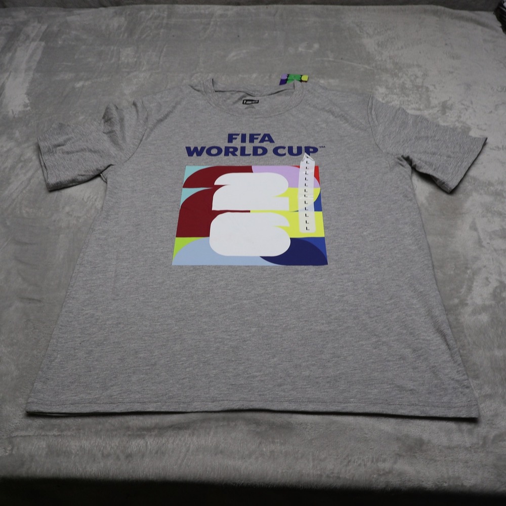 FIFA World Cup 2026 Shirt Mens Large Grey Soccer Football Activewear Tee $20 NEW